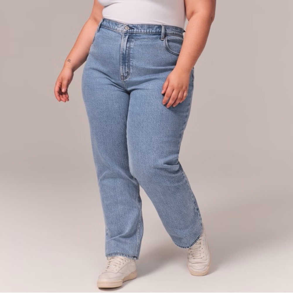 Abercrombie & Fitch The 90s Straight Ultra High‎ Rise Size 35/20 Minimalist